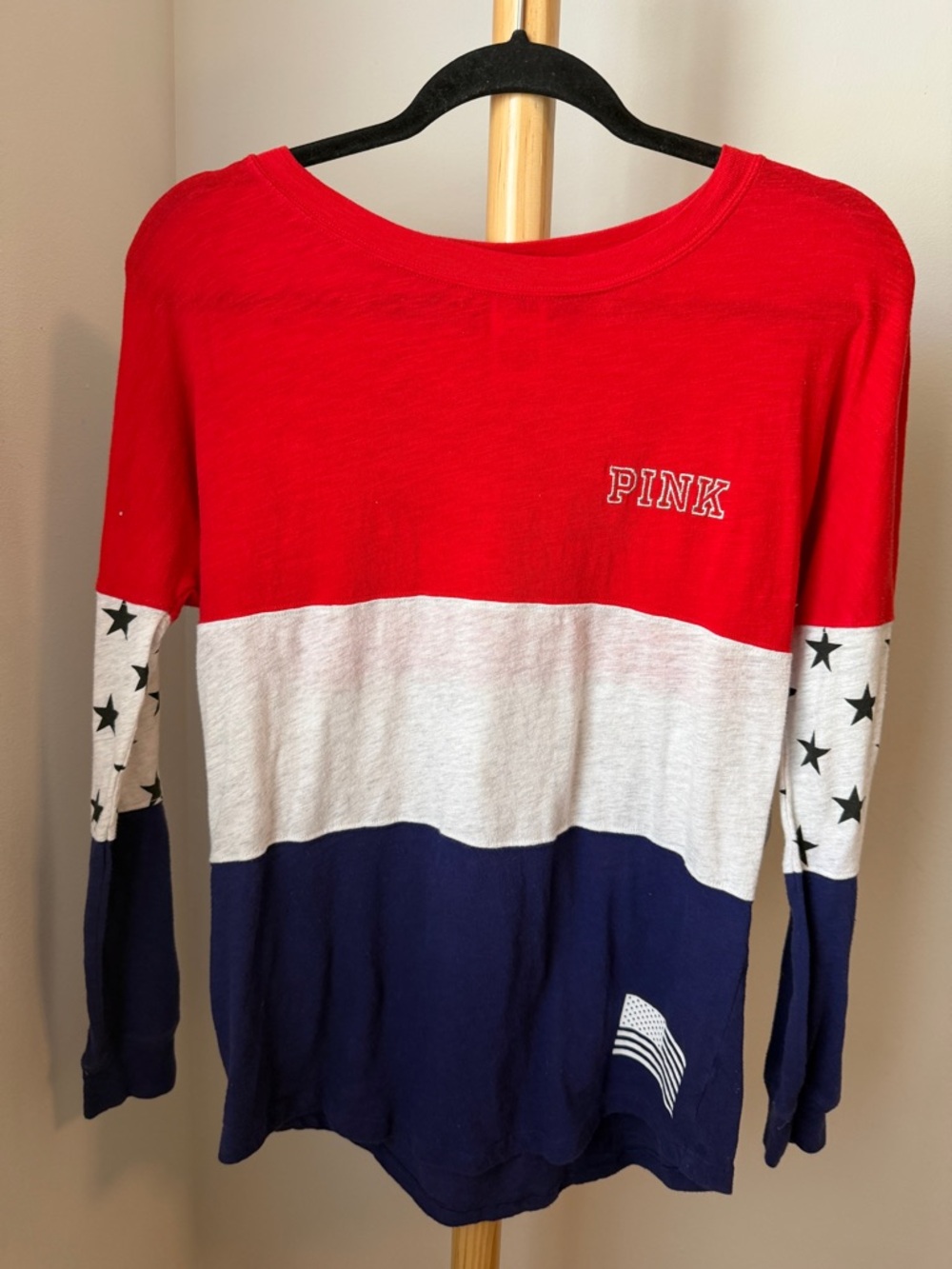 Victoria’s Secret Pink ‘Merica Jersey Size XS USA Long Sleeve Top Red Blue Bljng